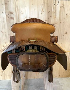 Selle camargue sur-mesure à... 2